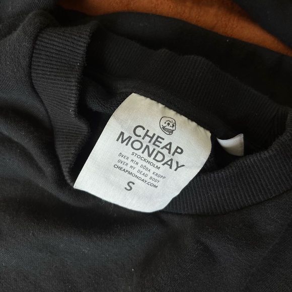 Cheap Monday Cropped Black Long Sleeve - Picture 3 of 3